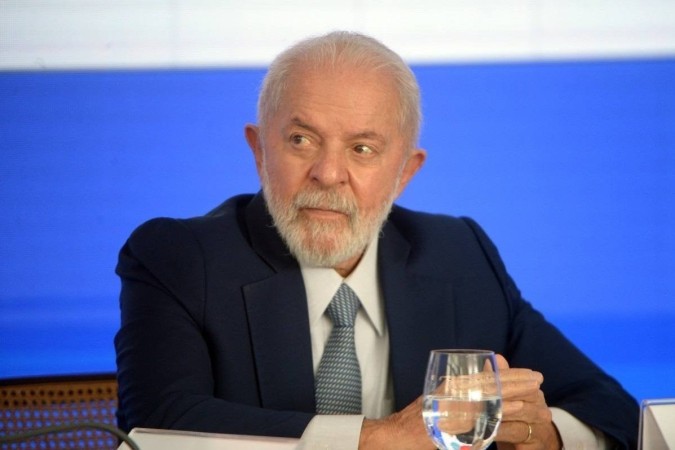 No Planalto, Lula assina concessão de rodovias do Paraná